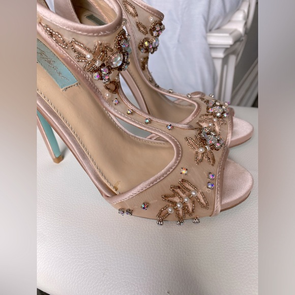 Betsey Johnson Champagne Jeweled Heels - Picture 2 of 12
